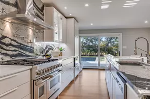 9755 Van Dyke Rd, Dallas, TX 75218 - Photo 30