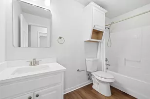 10124 Colony Dr, Waco, TX 76708 - Photo 12