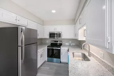 2112 Windhurst Drive, Arlington, TX 76015 - Photo 6