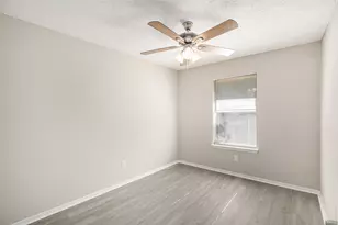 2112 Windhurst Dr, Arlington, TX 76015 - Photo 10