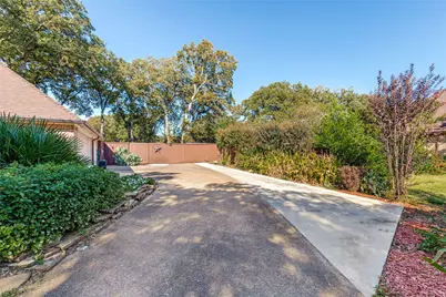 1532 Windsor Forest Trail, Keller, TX 76262 - Photo 38