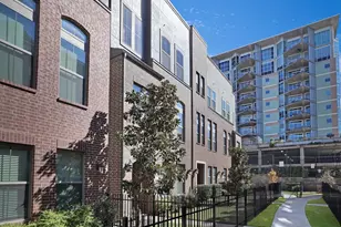 1365 Arch Pl, Dallas, TX 75215 - Photo 2