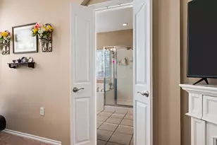 10549 Fossil Hill Dr, Fort Worth, TX 76131 - Photo 18