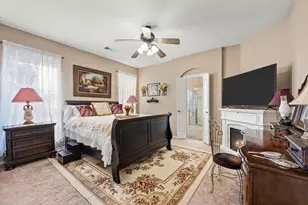 10549 Fossil Hill Dr, Fort Worth, TX 76131 - Photo 16