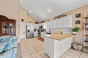 10549 Fossil Hill Dr, Fort Worth, TX 76131 - Photo 12