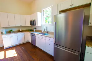 606 May St, Palestine, TX 75801 - Photo 12