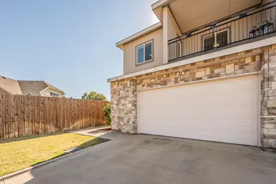 1201 Summerset Lane, Burleson, TX 76028 - Photo 24