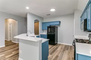 815 Creekside Dr, Little Elm, TX 75068 - Photo 12