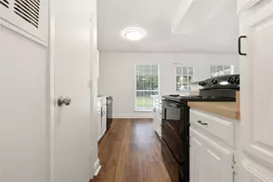 3021 Dupree St, Irving, TX 75062 - Photo 12