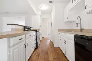 3021 Dupree St, Irving, TX 75062 - Photo 8