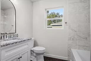 1318 W Water St, Weatherford, TX 76086 - Photo 22