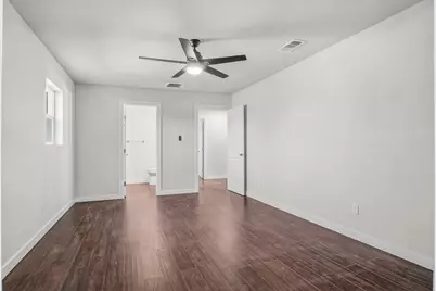 1318 W Water Street, Weatherford, TX 76086 - Photo 6