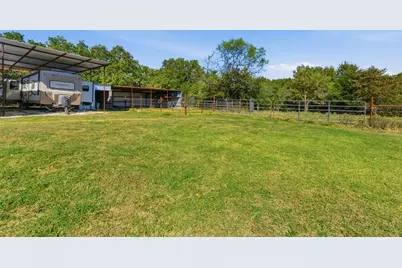 894 Hcr 1429, Covington, TX 76636 - Photo 36