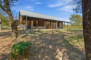 894 Hcr 1429, Covington, TX 76636 - Photo 28