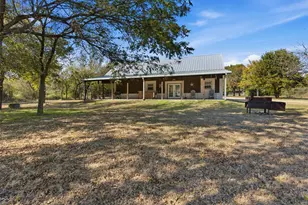 894 Hcr 1429, Covington, TX 76636 - Photo 30