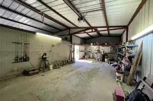 712 S Dixie St, Eastland, TX 76448 - Photo 34