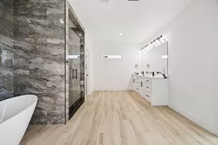 1035 Strickland St, Dallas, TX 75211 - Photo 18