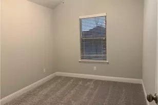 1405 Brindle Dr, Greenville, TX 75402 - Photo 6
