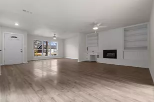 1917 Windlea Dr, Euless, TX 76040 - Photo 8