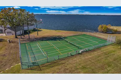 223 Colonial Drive, Mabank, TX 75156 - Photo 8