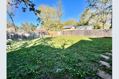 2846 Gillespie Street, Greenville, TX 75401 - Photo 8