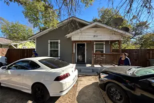 3702 Frank St, Dallas, TX 75210 - Photo 1