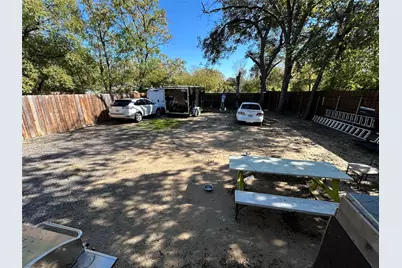3702 Frank Street, Dallas, TX 75210 - Photo 8