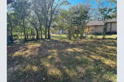 406 N College Street, Howe, TX 75459 - Photo 4