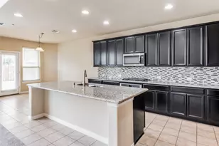 2409 Shenfield Dr, McKinney, TX 75071 - Photo 12