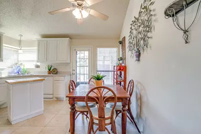 2428 Chestnut Way, Bedford, TX 76022 - Photo 20