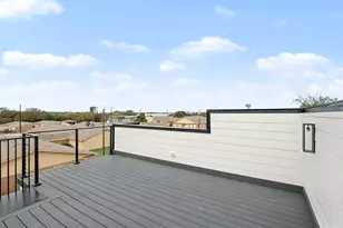 903 18th St, Dallas, TX 75216 - Photo 26