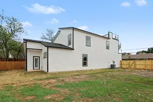 903 18th St, Dallas, TX 75216 - Photo 28