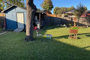 2321 Idlewood Dr, Arlington, TX 76014 - Photo 12