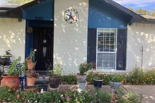 2321 Idlewood Dr, Arlington, TX 76014 - Photo 4