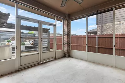 9001 Bronze Meadow Drive, Fort Worth, TX 76131 - Photo 4