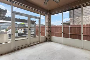 9001 Bronze Meadow Dr, Fort Worth, TX 76131 - Photo 32