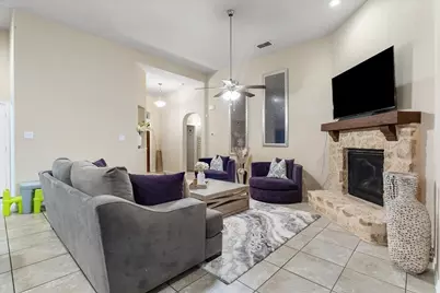 9001 Bronze Meadow Drive, Fort Worth, TX 76131 - Photo 10