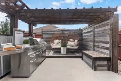 9001 Bronze Meadow Drive, Fort Worth, TX 76131 - Photo 2