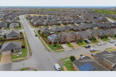 9001 Bronze Meadow Drive, Fort Worth, TX 76131 - Photo 34