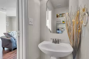 2700 Club Ridge Dr, Lewisville, TX 75067 - Photo 4