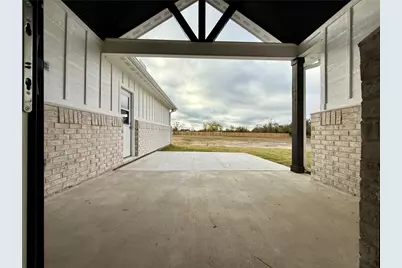 1121 County Road 4104, Greenville, TX 75401 - Photo 20