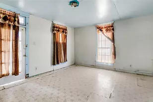 713 E College St, Terrell, TX 75160 - Photo 10