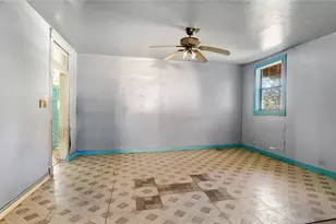 713 E College St, Terrell, TX 75160 - Photo 16