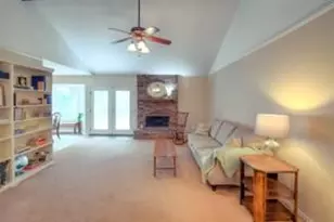 3804 Memphis Ln, Fort Worth, TX 76133 - Photo 4