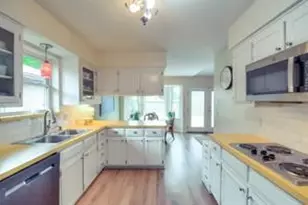 3804 Memphis Ln, Fort Worth, TX 76133 - Photo 12