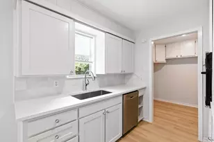 8020 Cross Dr, North Richland Hills, TX 76182 - Photo 8