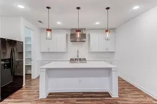 1925 California Dr, Dallas, TX 75204 - Photo 8