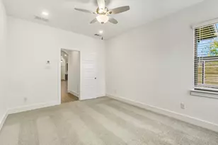 100 Maverick Trl, Valley View, TX 76272 - Photo 14