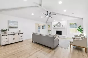 4124 Twilight Dr S, Benbrook, TX 76116 - Photo 12