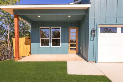 5104 Curzon Avenue, Fort Worth, TX 76107 - Photo 2